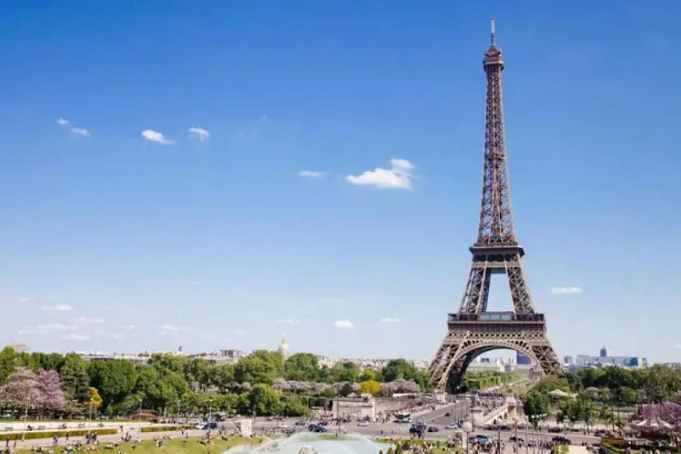 Amazing On The Prestigious Street Appartement Paris